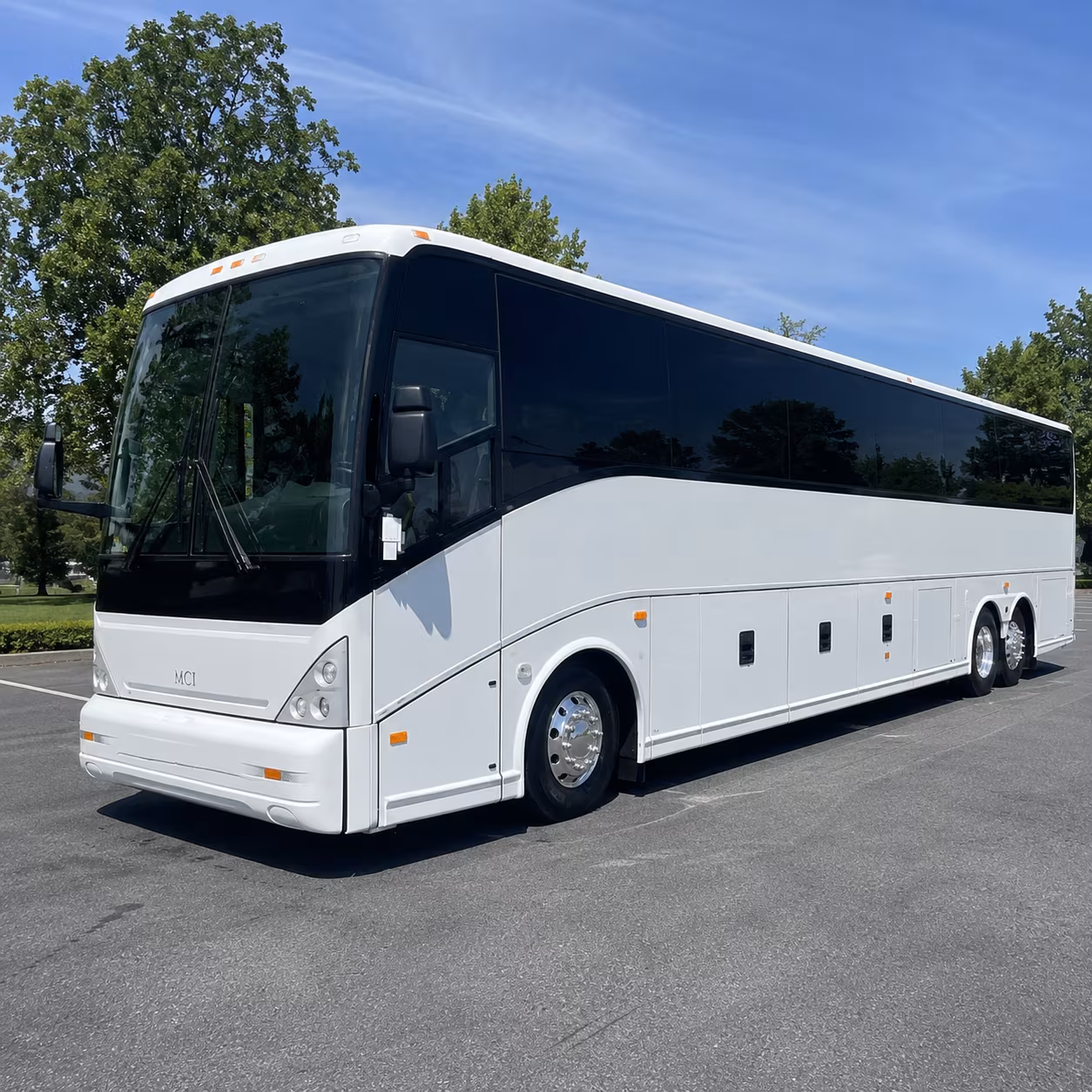 bus rental options for santa cruz trips