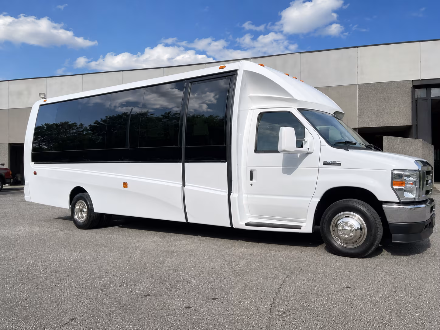 buses for music festivals and multi day events near santa cruz