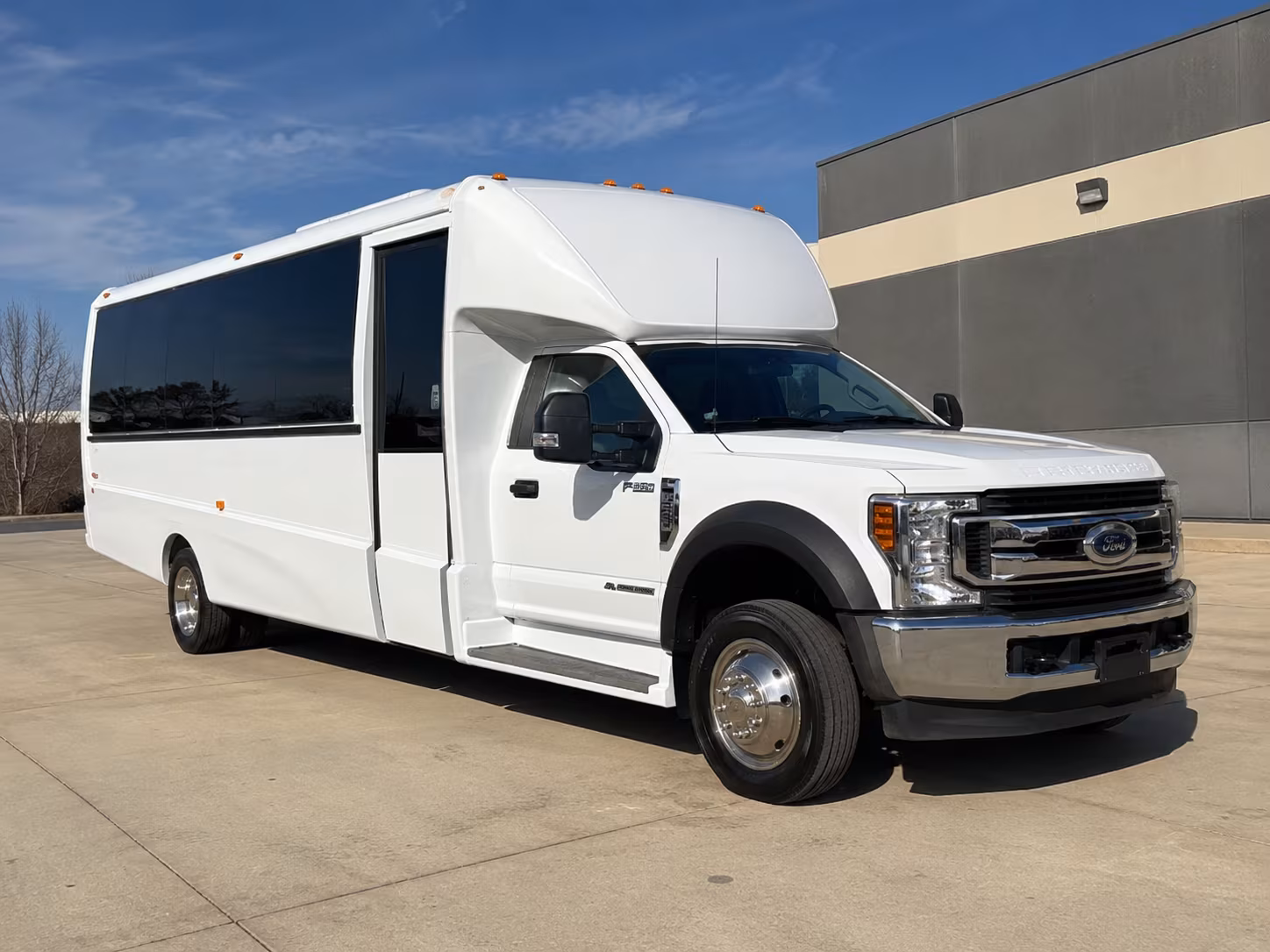 charter buses for santa cruz corporate events and conferences