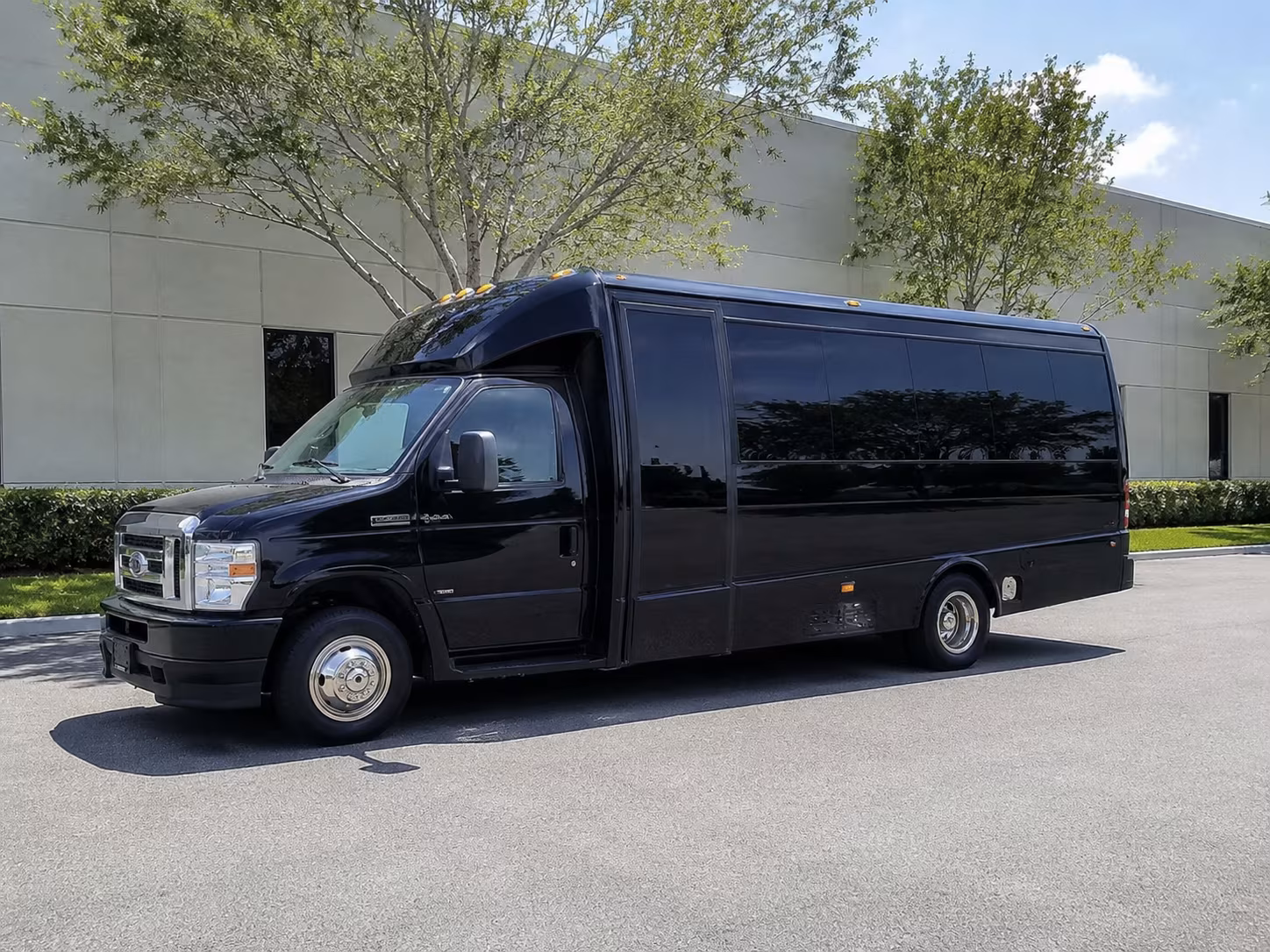 charter buses to the catalyst and santa cruz civic auditorium shows