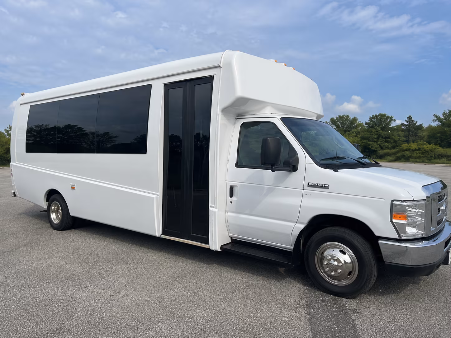 party buses to moe s alley and outdoor santa cruz concerts