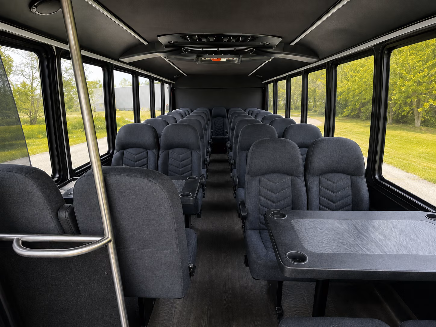 santa cruz 15 passenger minibus inside